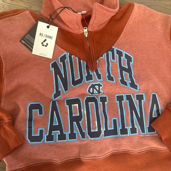 Re/Done North Carolina Quarter-Zip Sweatshirt - Picture 4 of 8